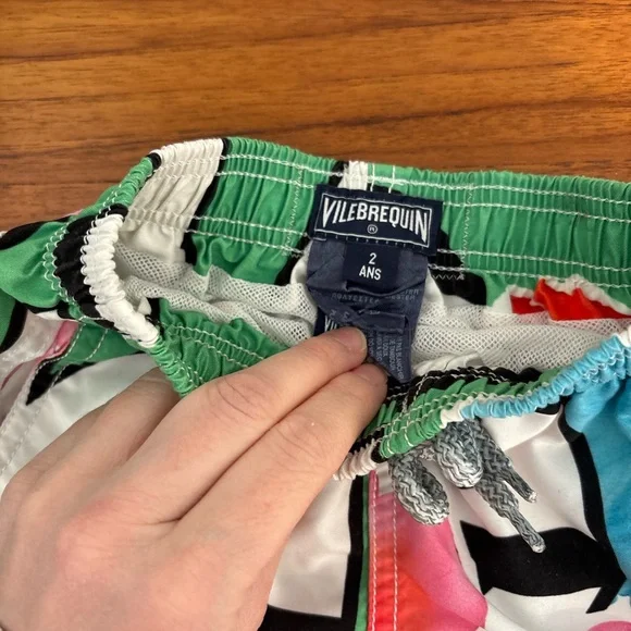 Vilebrequin Kids Green and Blue Floral Shorts - Picture 2 of 2